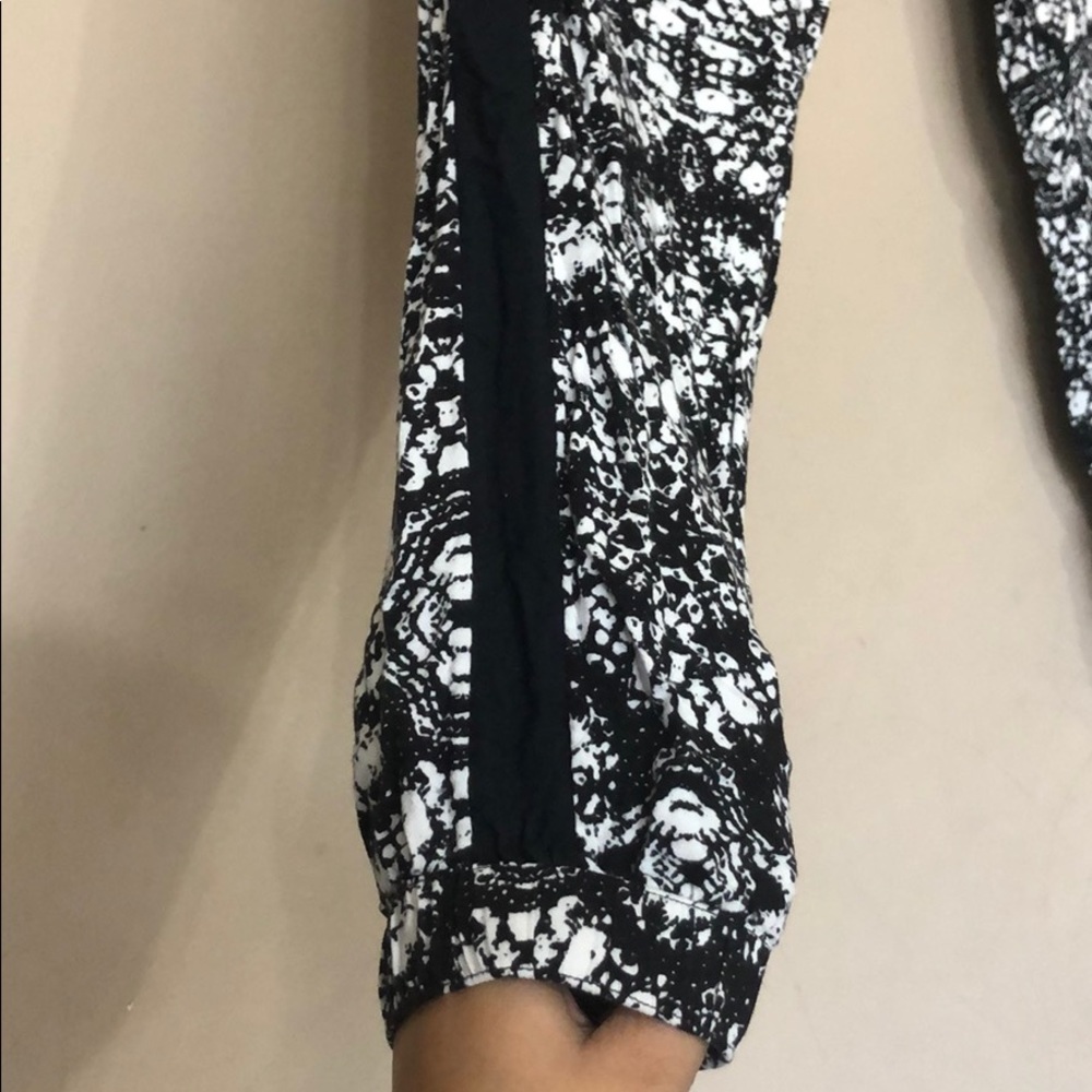 Pants - Picture 2 of 5